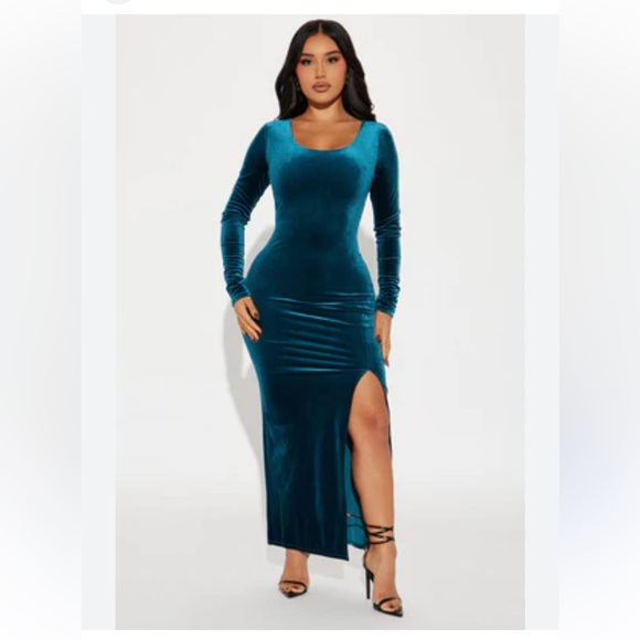 Fashion Nova Dresses & Skirts - Fashion Nova Velerie velvet maxi dress size M